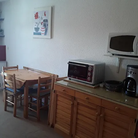 Agreable Dans La Les Gentianes, Aux Pieds Des Pistes De Pyrenees 2000